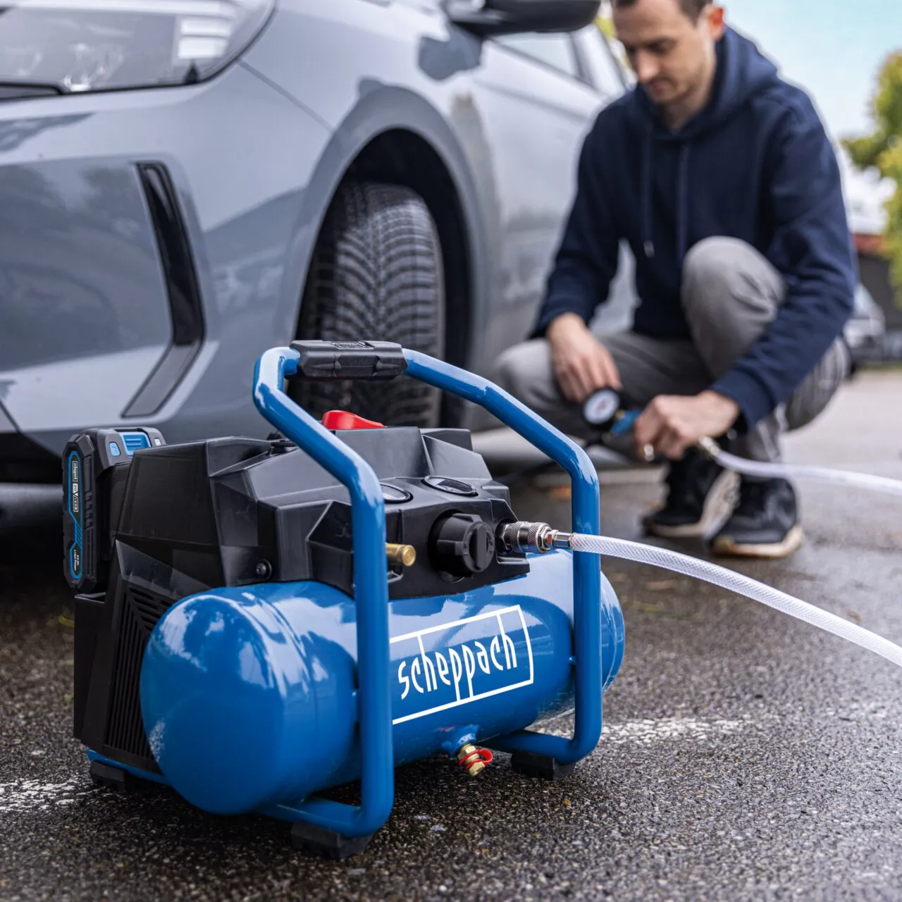 Scheppach aku kompresor za vazduh 6 L IXES C-ACT160/6-X – SET 2.5 2x2Ah - Image 2